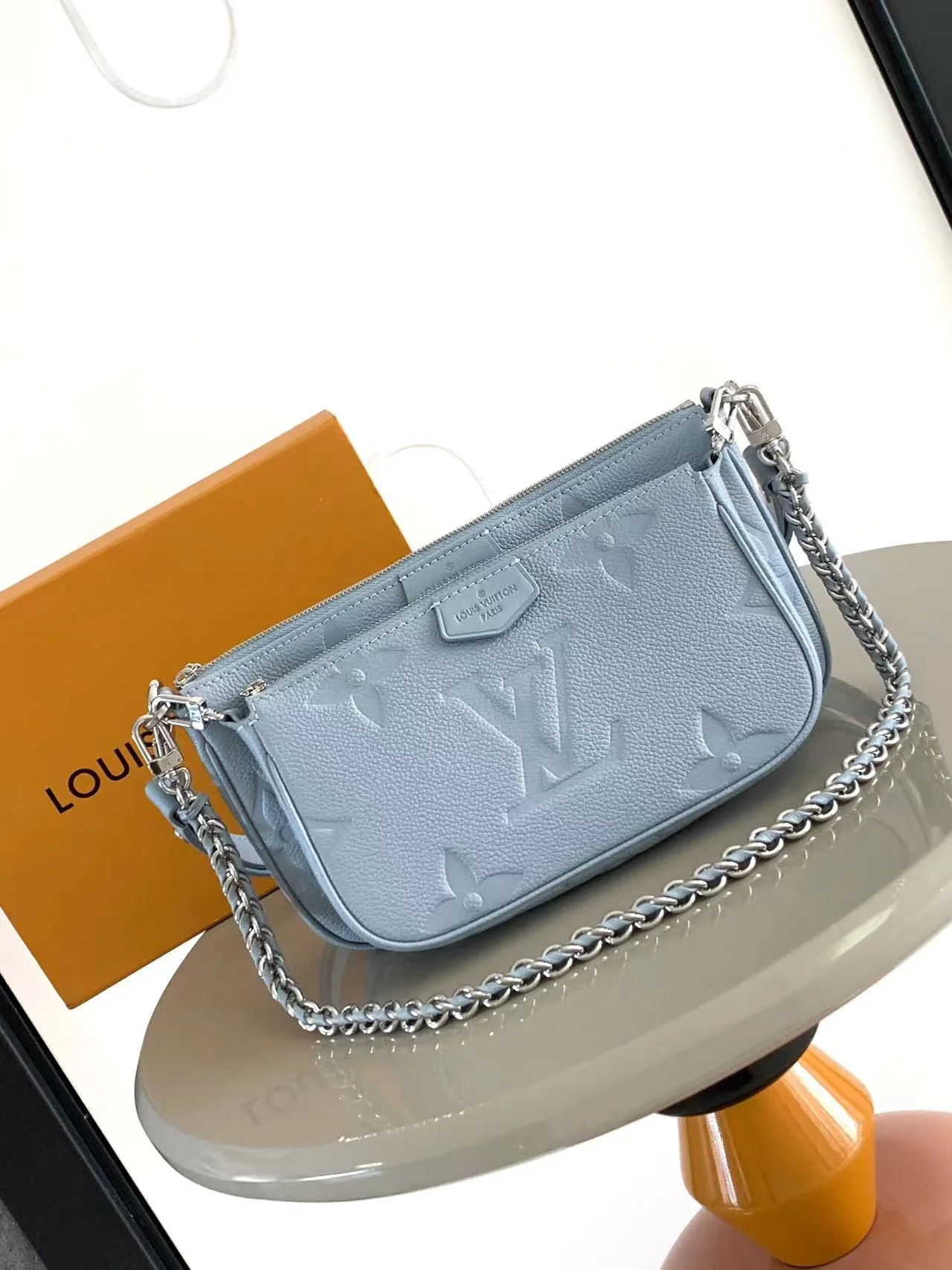 Louisvuitton Multi Pochette Accessories M45777 M80399 24 x 13.5 x 4 cm Louisvuitton Multi Pochette Accessories M45777 M80399 24 x 13.5 x 4 cm - description_image1