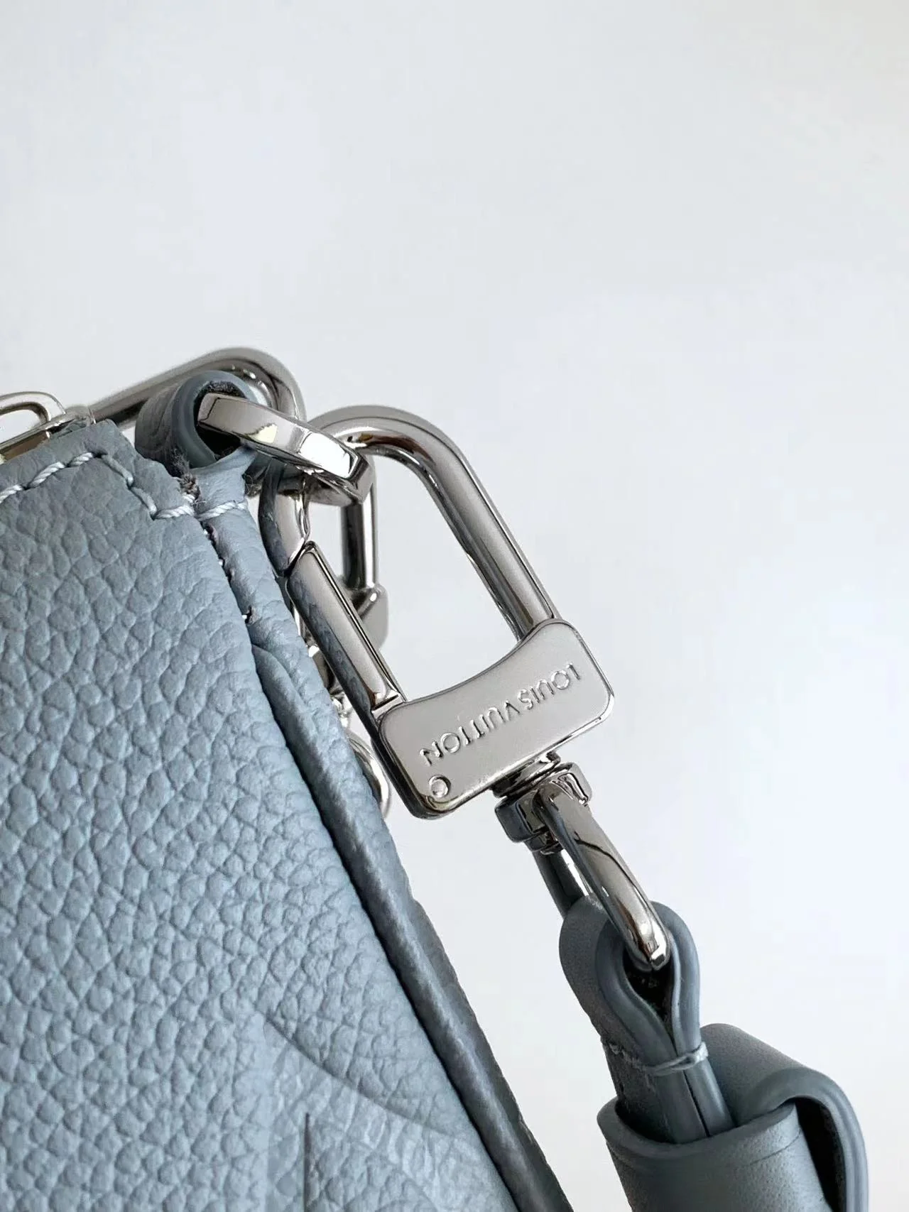Louisvuitton Multi Pochette Accessories M45777 M80399 24 x 13.5 x 4 cm Louisvuitton Multi Pochette Accessories M45777 M80399 24 x 13.5 x 4 cm - description_image7