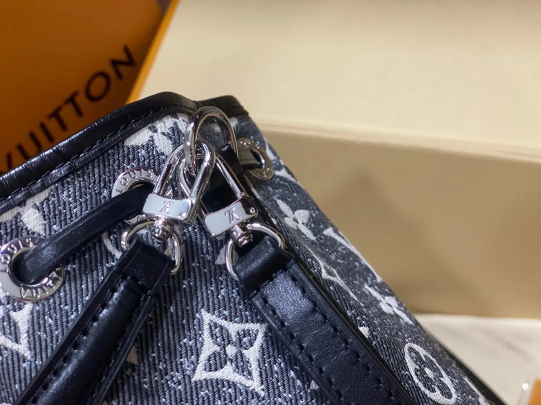 Louisvuitton Nano Noé Handbag 13 x 16 x 10 cm - description_image7