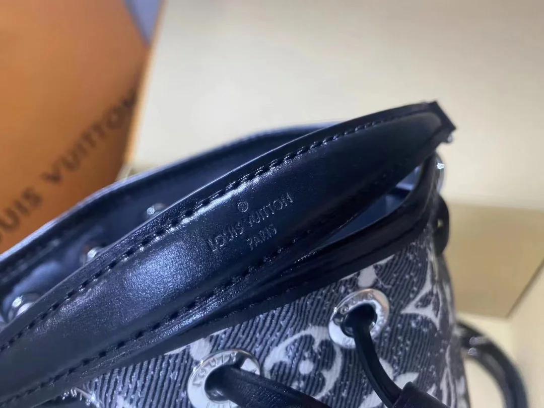 Louisvuitton Nano Noé Handbag 13 x 16 x 10 cm - description_image9