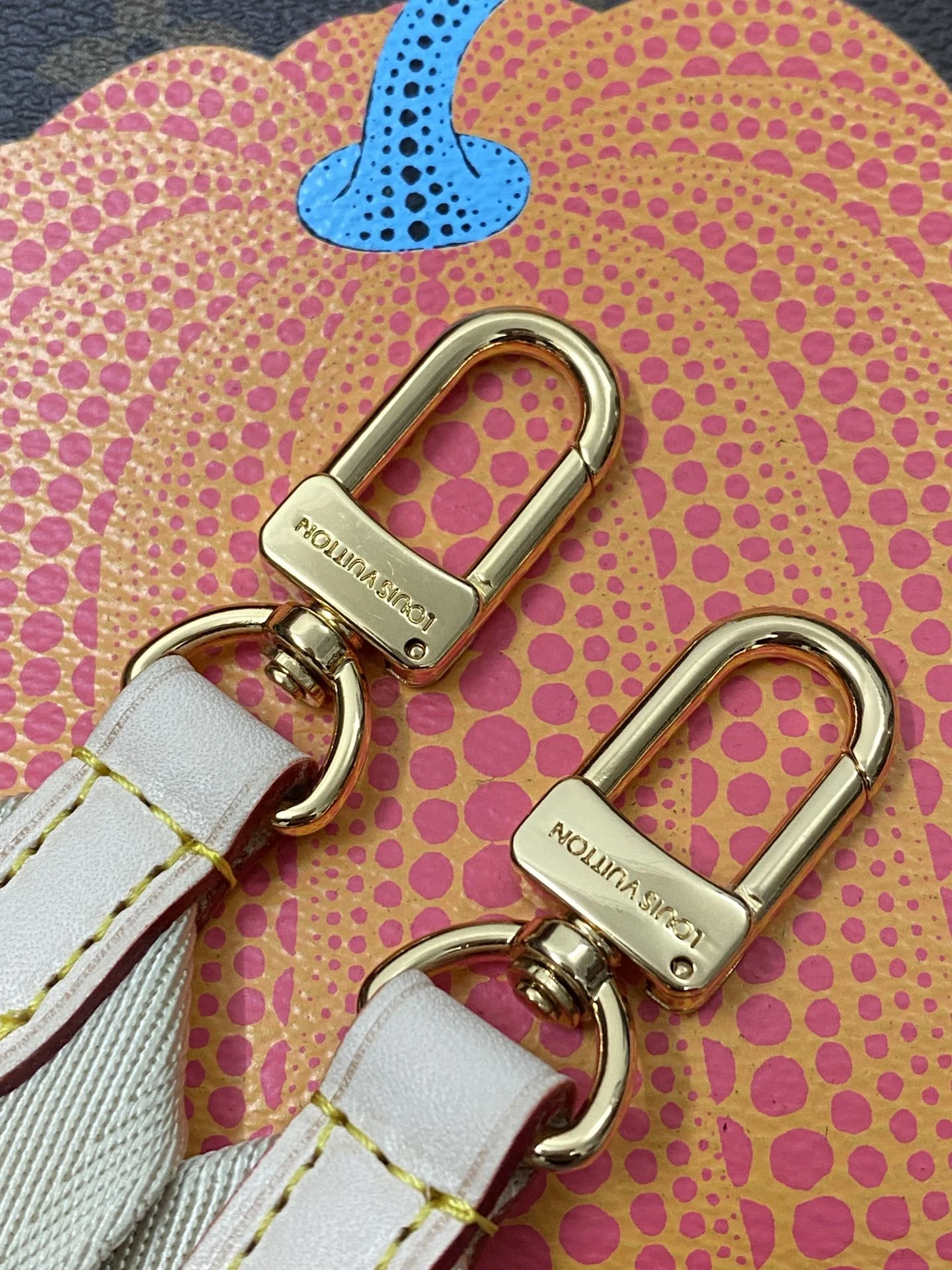 Louisvuitton OnTheGo M46467 25x19x11.5 cm - description_image6