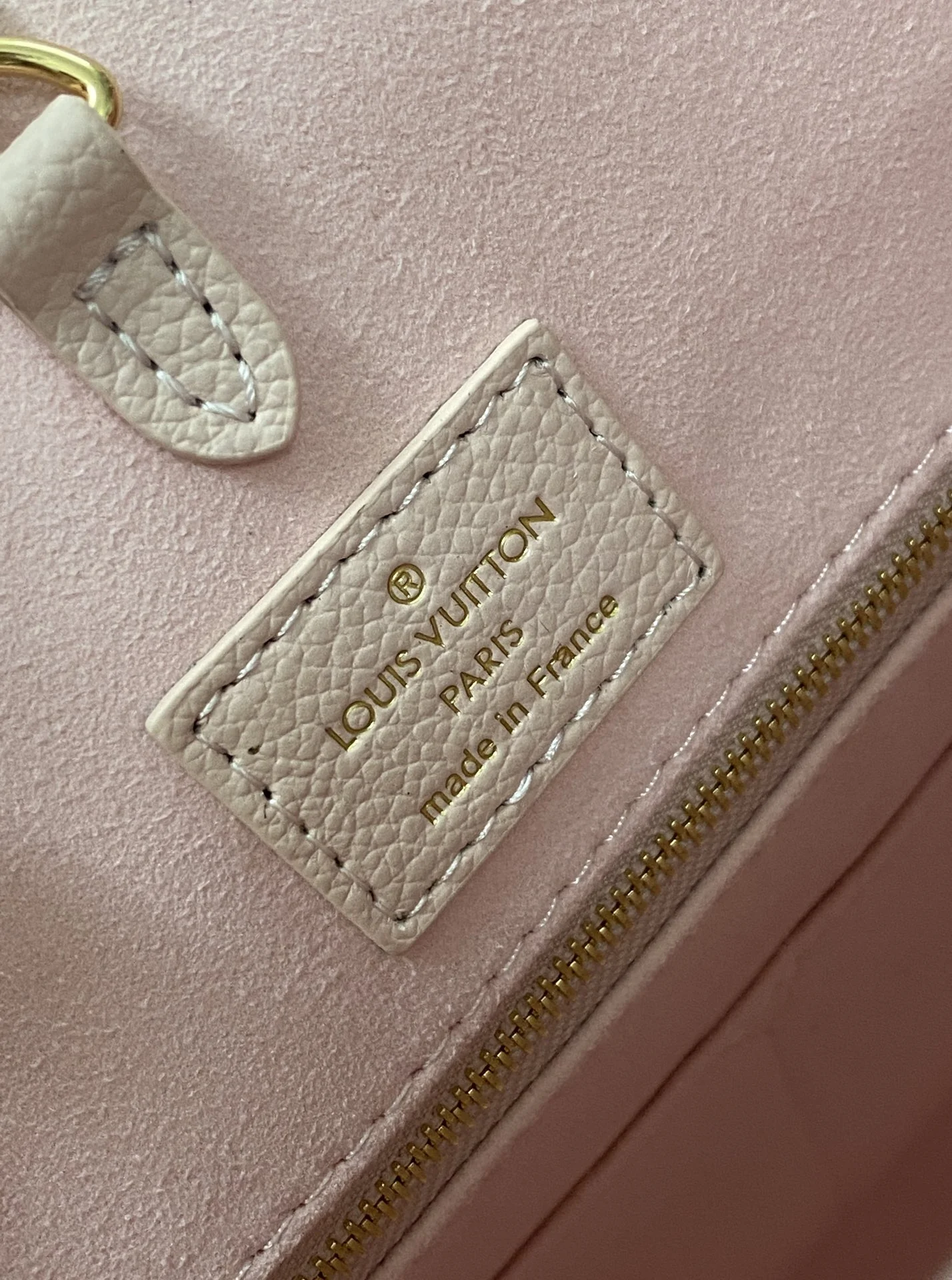 Louisvuitton OnTheGo Medium Handbag 35 x 27 x 14 cm - description_image9