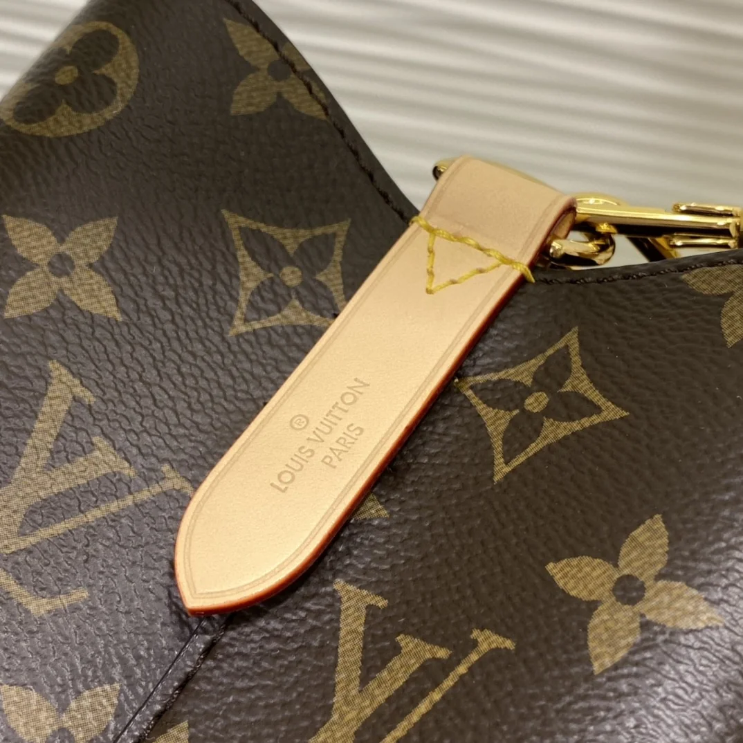 Louisvuitton NEONOE BB Mini Bucket Bag M46581 20 x 20 x 13 cm - description_image7