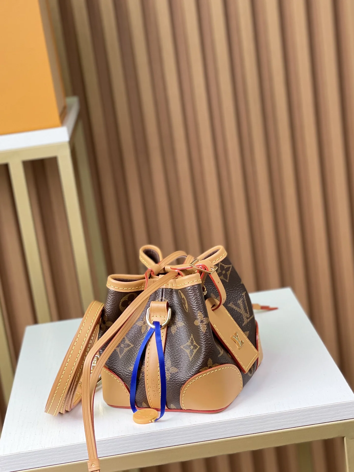 Louisvuitton Noé M57099 12x12x12 cm Louisvuitton Noé M57099 12x12x12 cm - description_image4