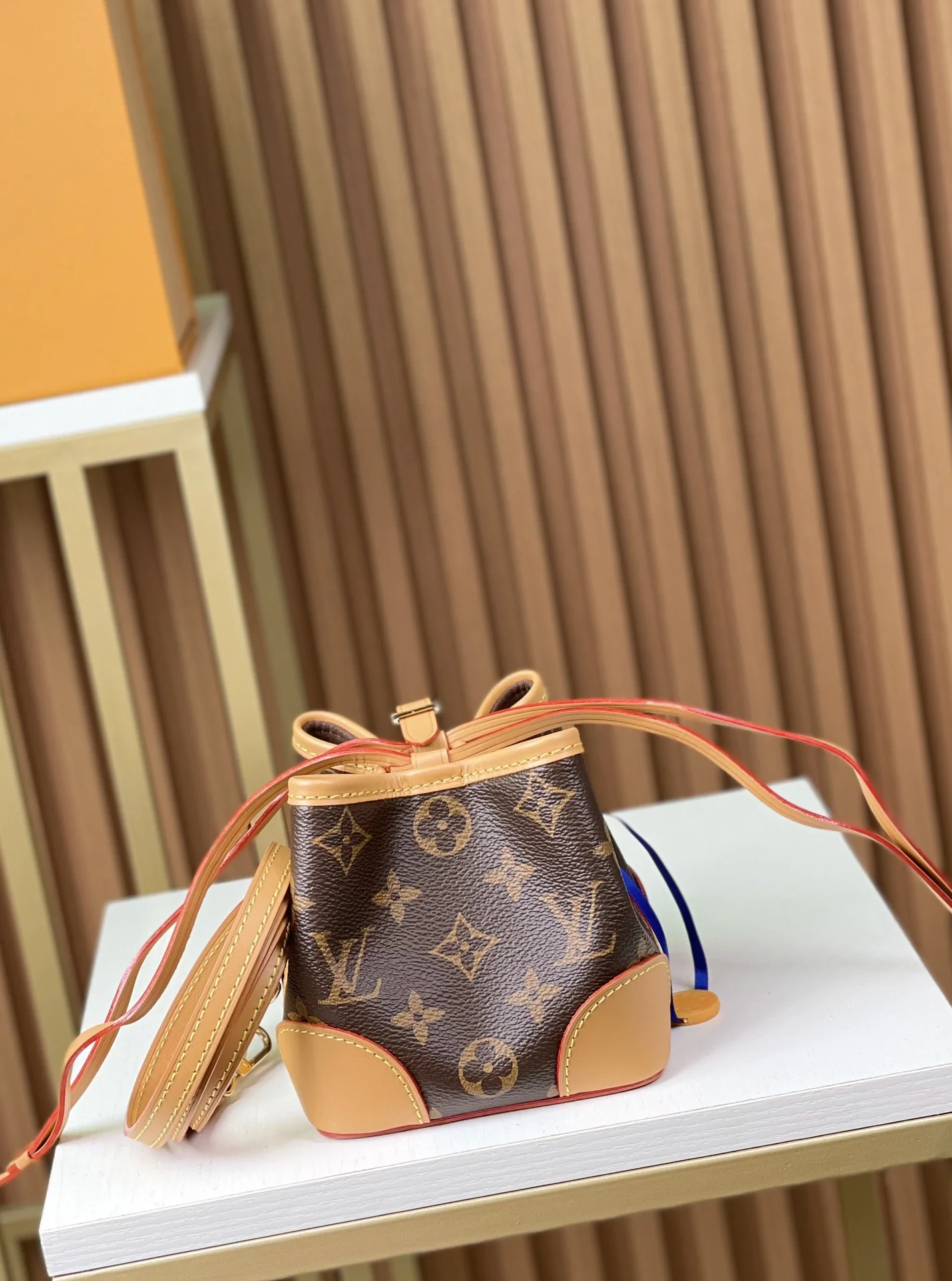 Louisvuitton Noé M57099 12x12x12 cm Louisvuitton Noé M57099 12x12x12 cm - description_image5