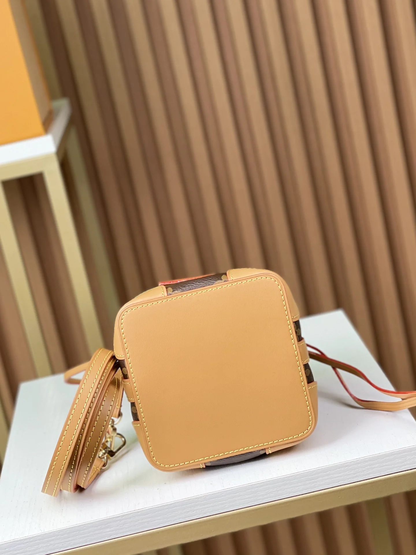 Louisvuitton Noé M57099 12x12x12 cm Louisvuitton Noé M57099 12x12x12 cm - description_image6