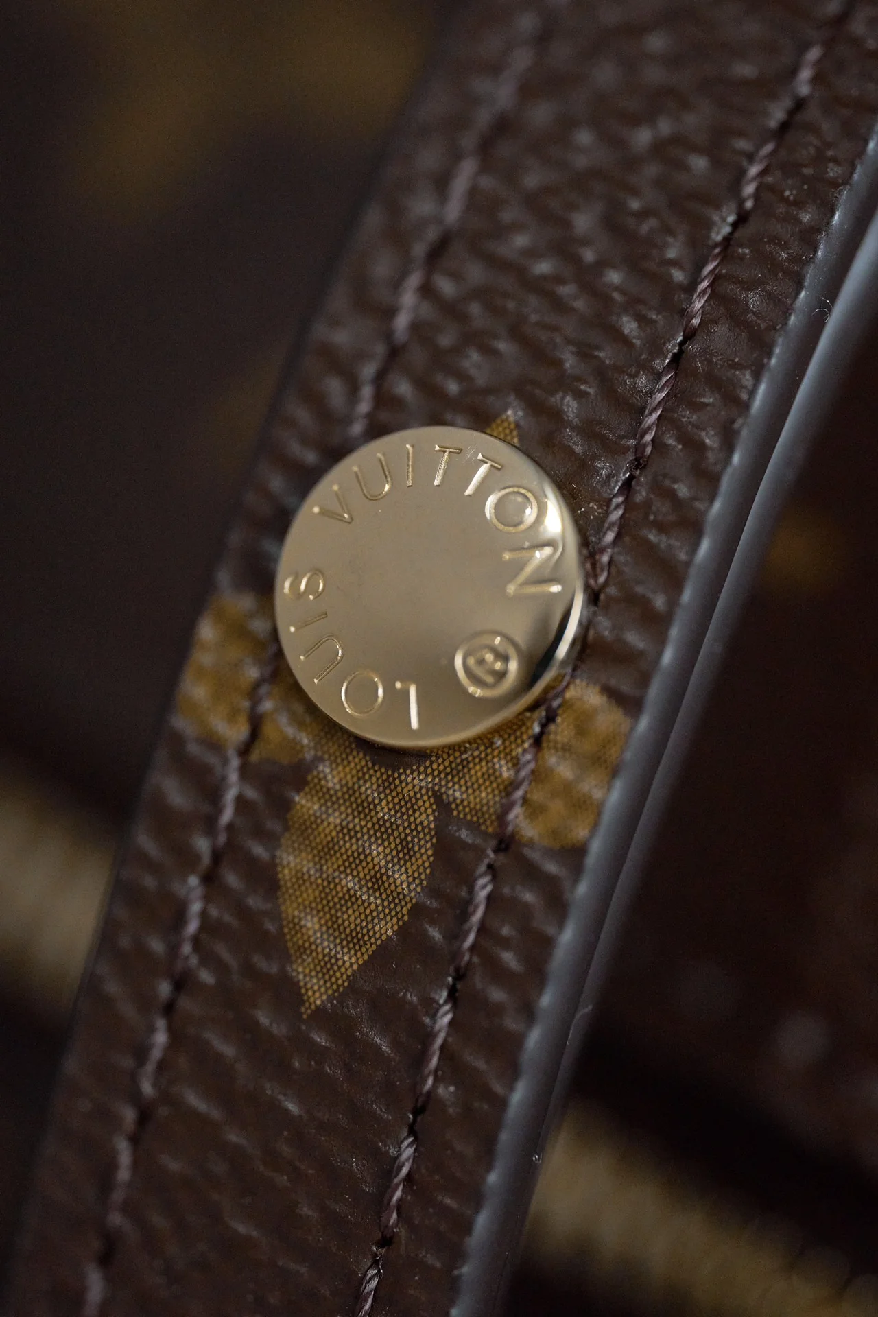 Louisvuitton Pochette Metis East West Handbag M6279 - description_image4