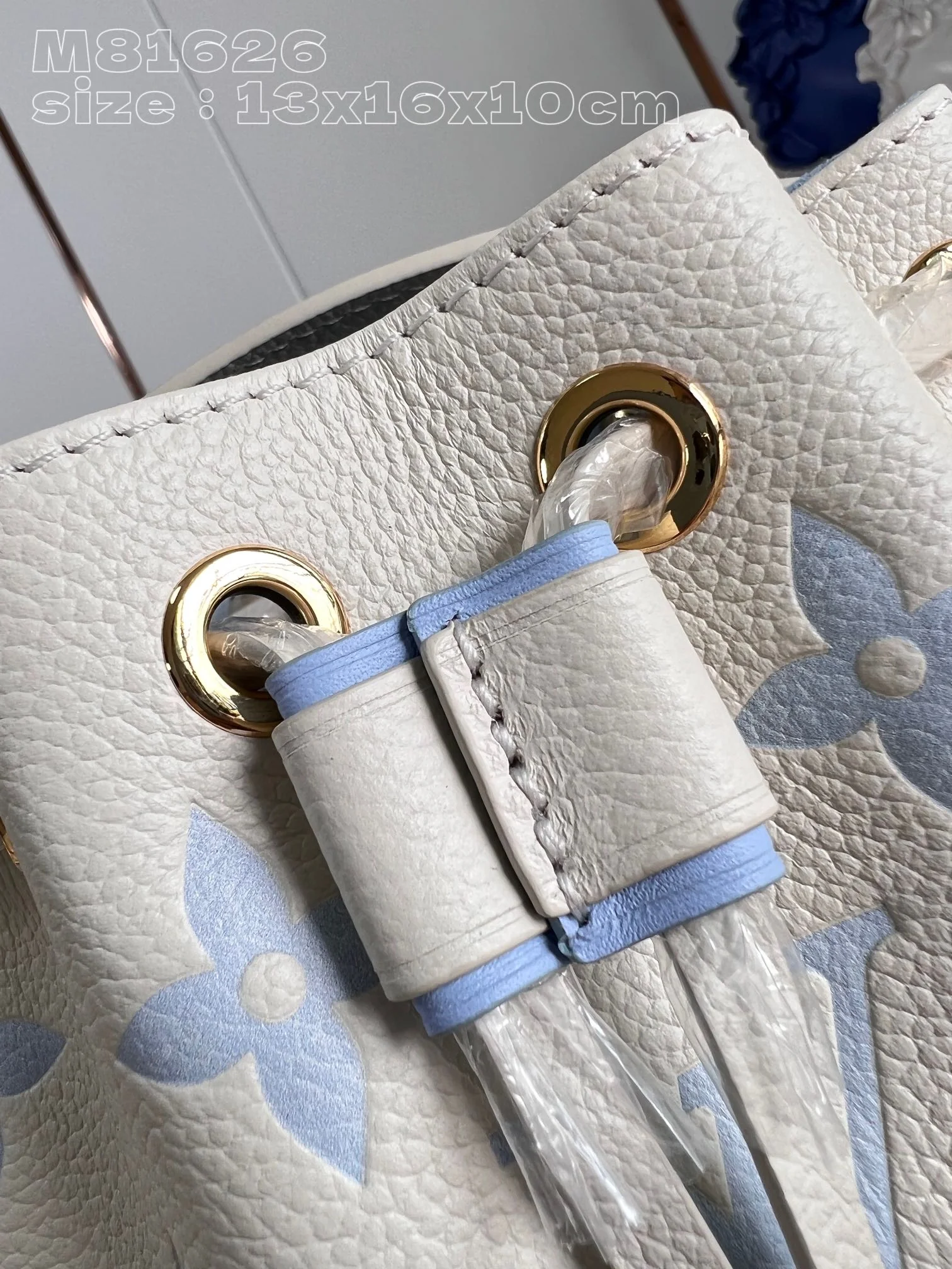 Louisvuitton Nano Noe M81626 13 x 16 x 10 cm - description_image2