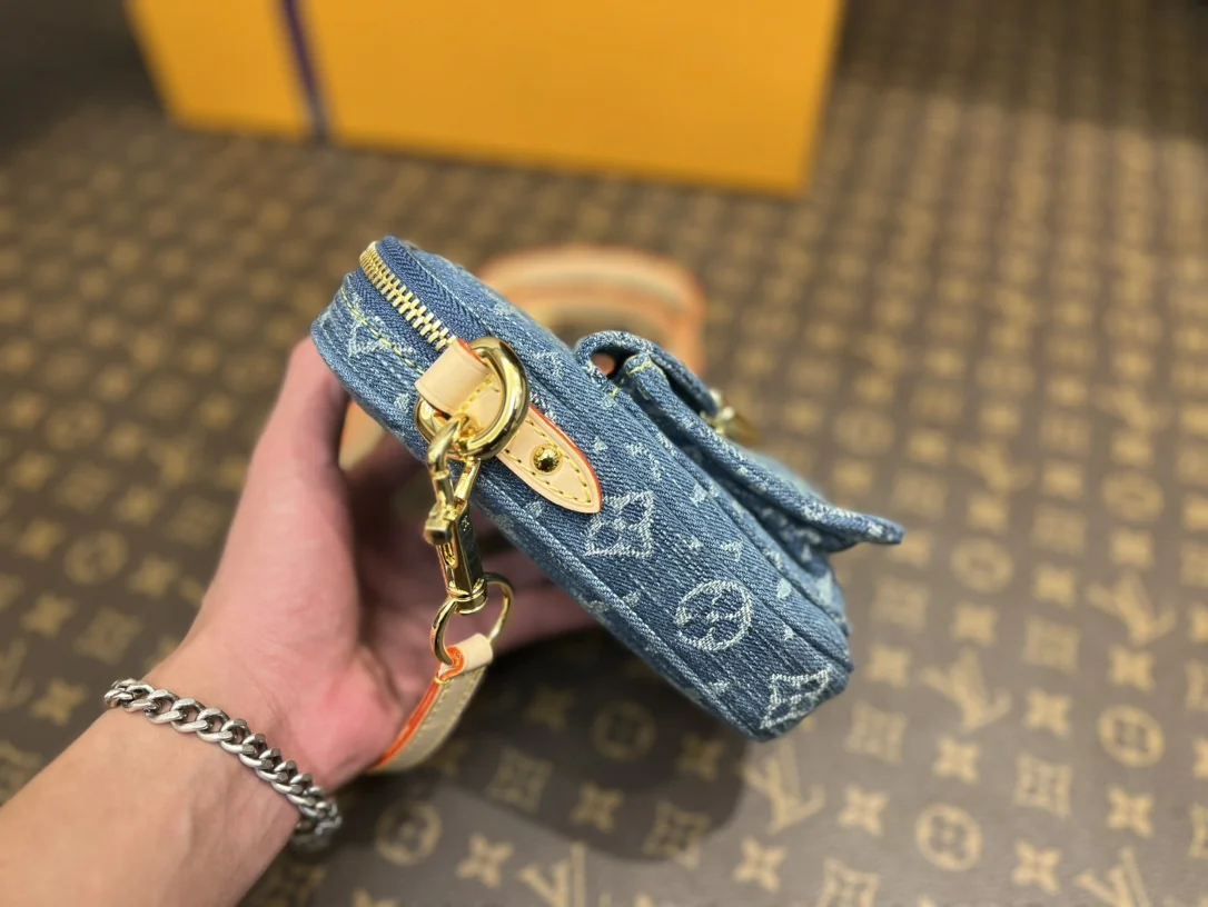 Louisvuitton Fairfax Pochette M82948 14x2.7x18 cm - description_image3