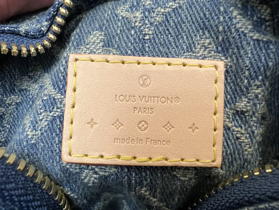 Louisvuitton Fairfax Pochette M82948 14x2.7x18 cm - description_image9