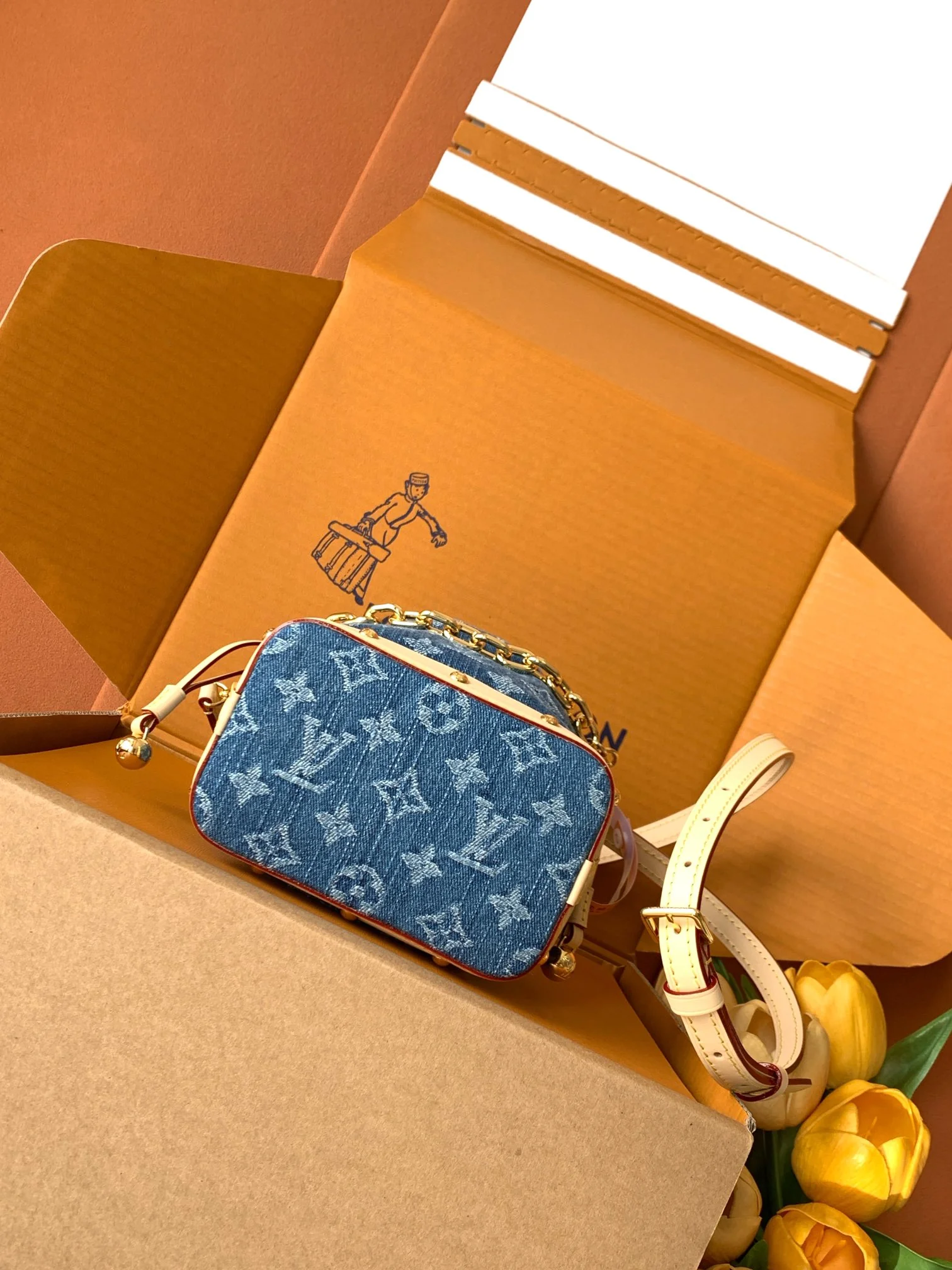 Louisvuitton Nano Noé M83043 20.5 x 17.5 x 8.8 cm - description_image5