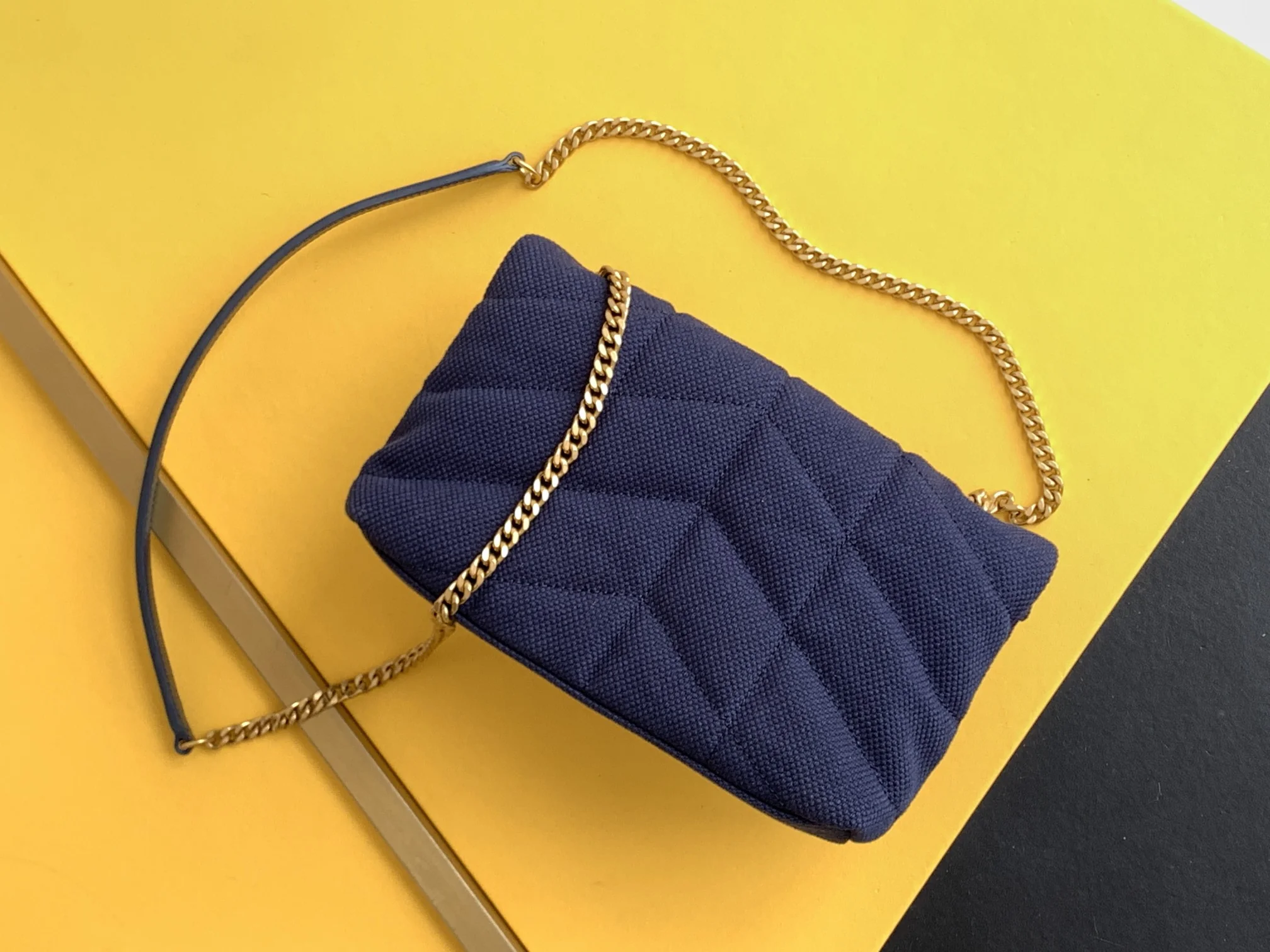 Saint Laurent Lou 333 23x15.5x8.5 cm Saint Laurent Lou 333 23x15.5x8.5 cm - description_image2