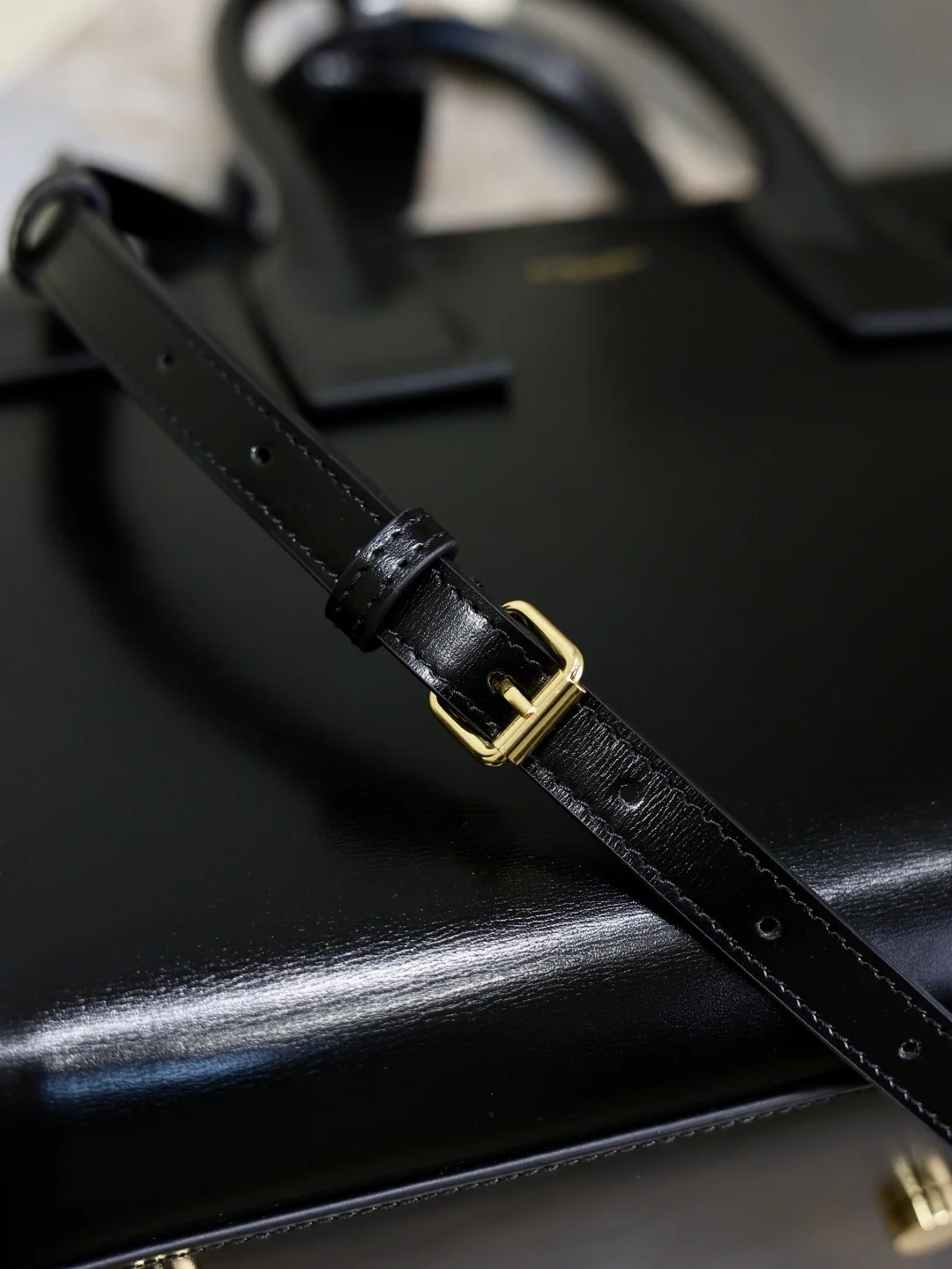 Saint Laurent Sac De Jour 378299 32x25.5x15.5 cm - description_image9