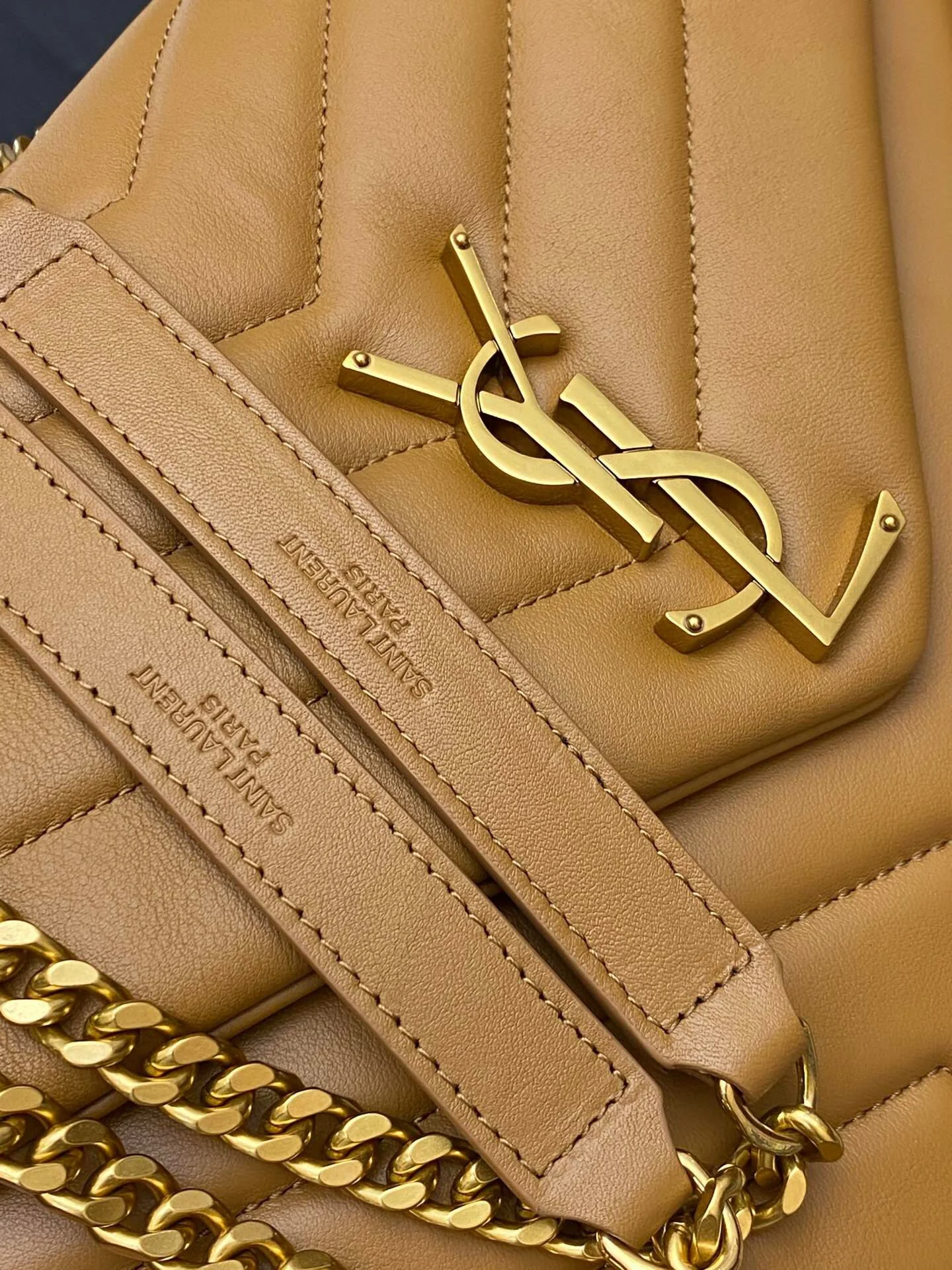 Saint Laurent Lou Large Long Envelope Shoulder Bag 459749 32x22x10 cm - description_image5