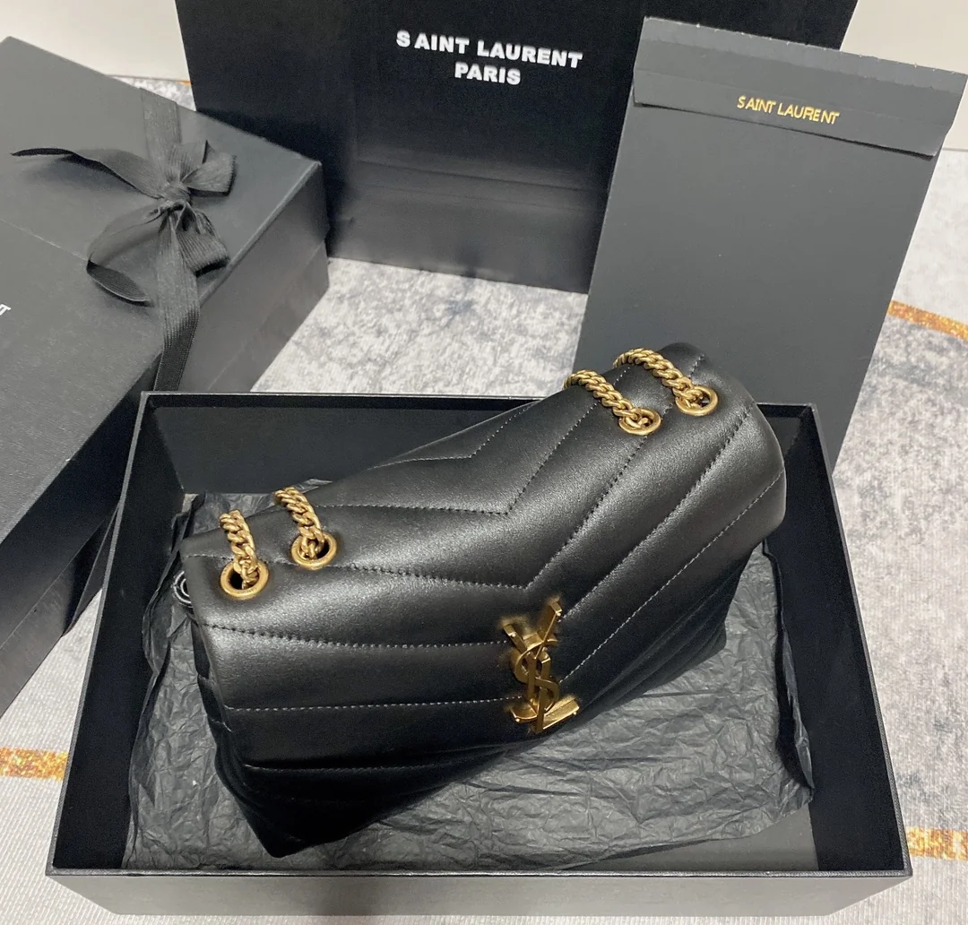Saint Laurent Lou 494699 23x17x9 cm - description_image3