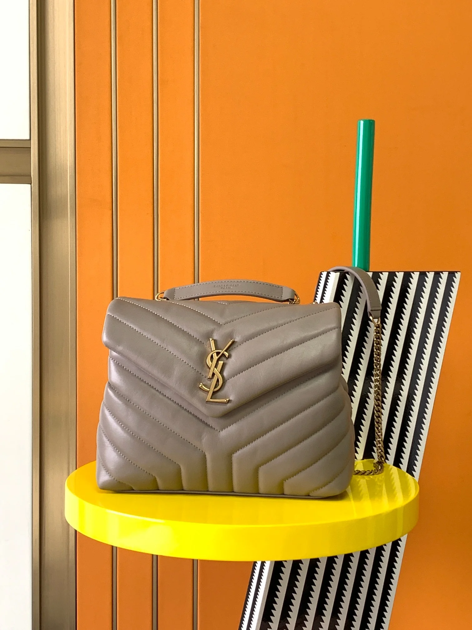 Saint Laurent Lou 494699 25x17x9 cm - description_image1