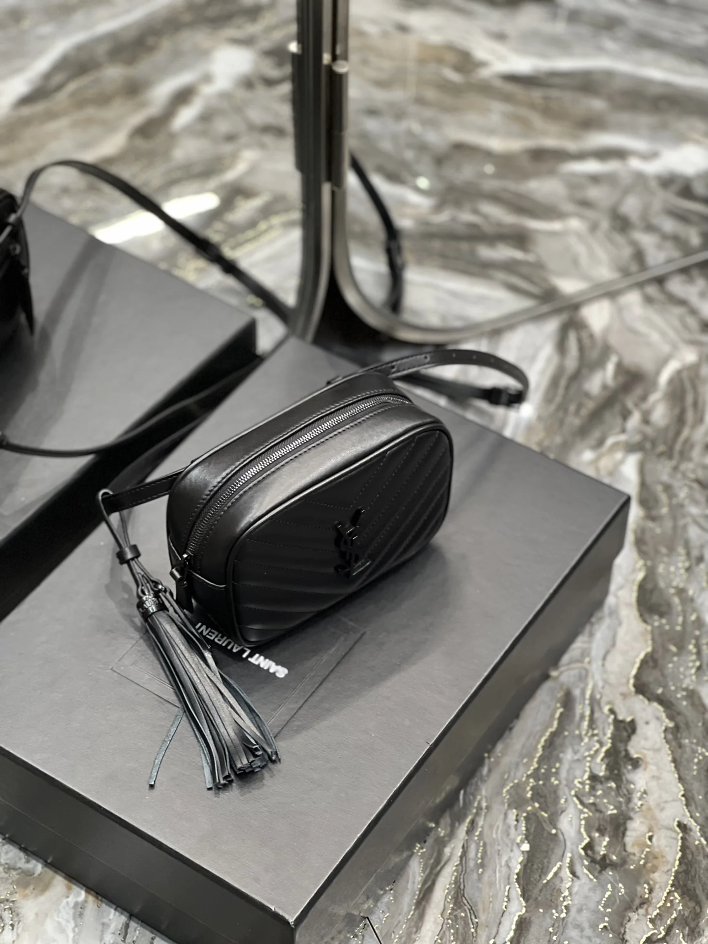 Saint Laurent Lou Belt Bag 534817 15.5x10.5x5.5 cm - description_image8