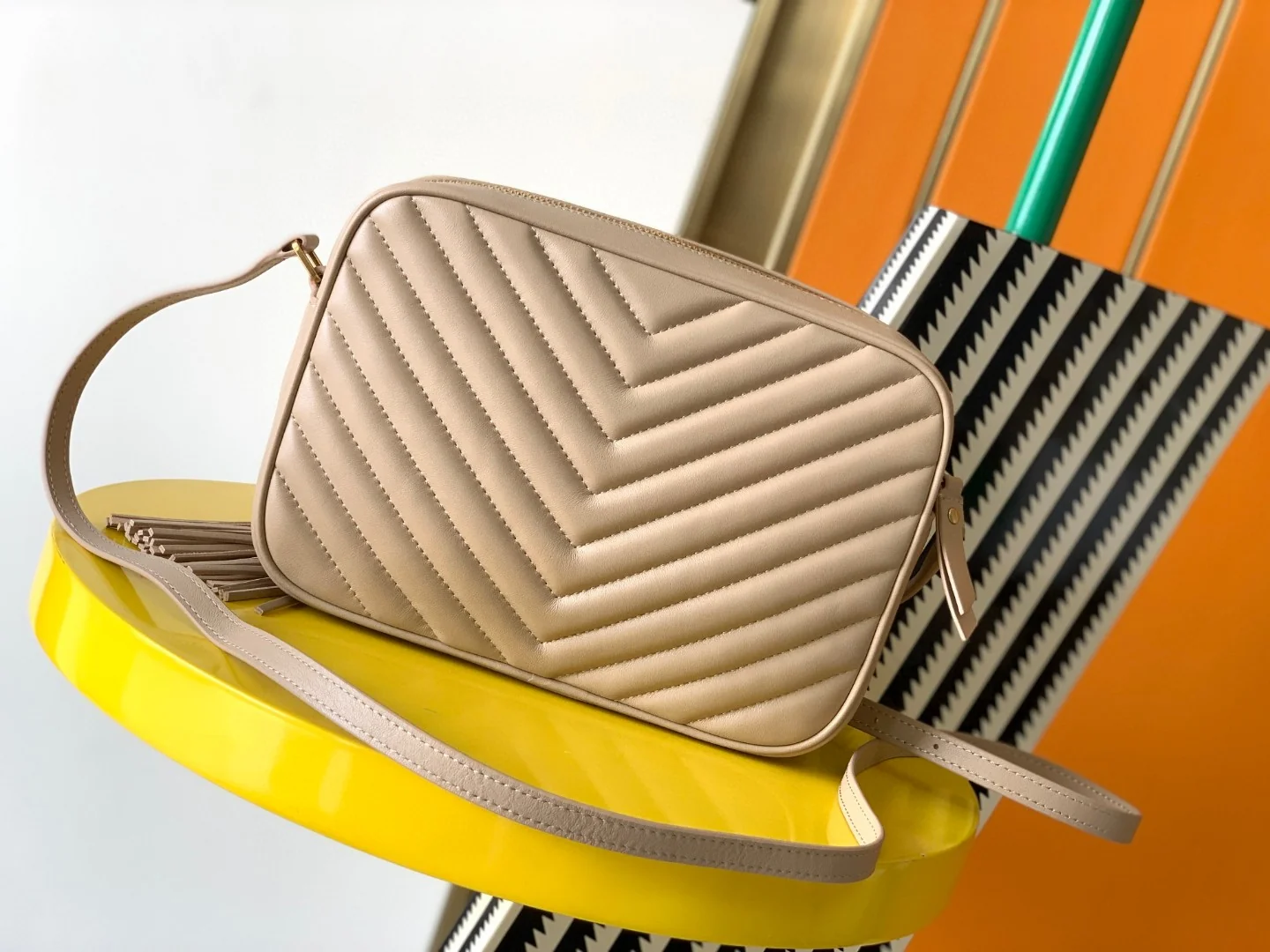 Saint Laurent Lou 534 23x16x6 cm - description_image4