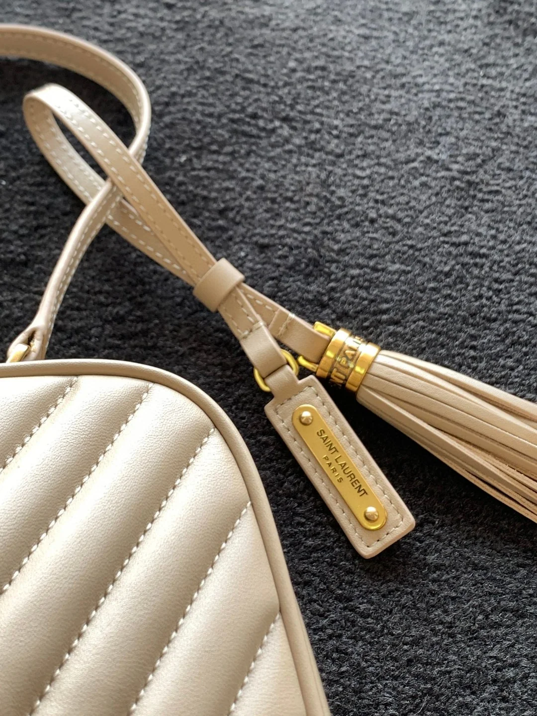 Saint Laurent Lou 534 23x16x6 cm - description_image7