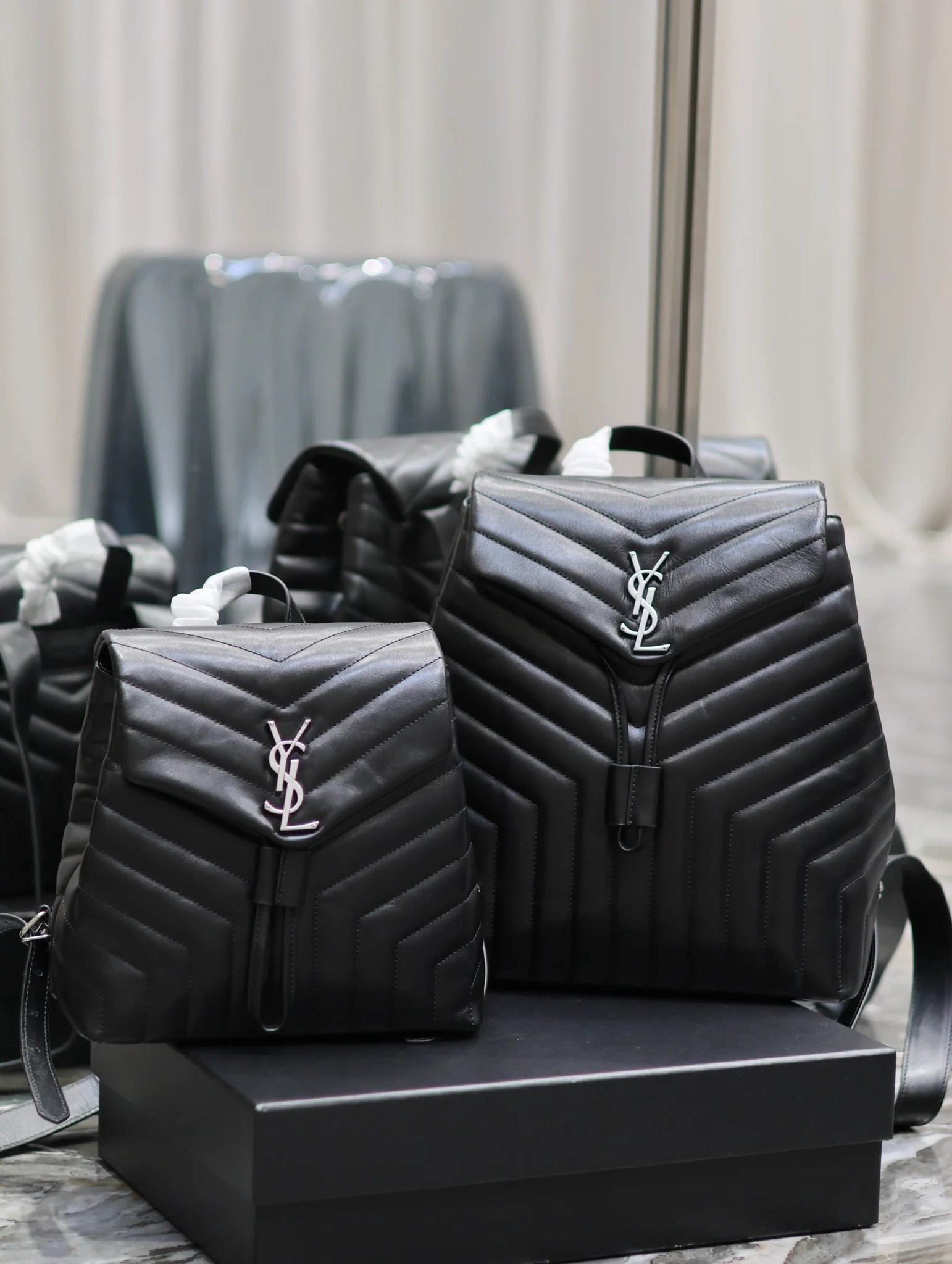 Saint Laurent LouLou backpack - description_image1