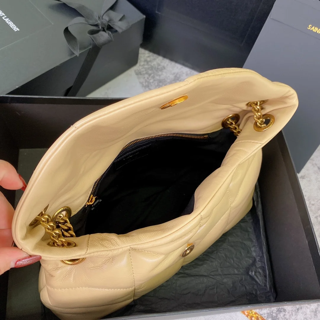 Saint Laurent Loulou 577476 29x17x11 cm - description_image9