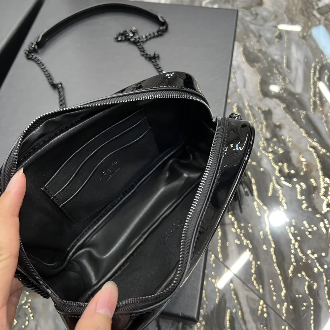 Saint Laurent Lou Mini Camera Bag 585040 18x10x5 cm Saint Laurent Lou Mini Camera Bag 585040 18x10x5 cm - description_image9