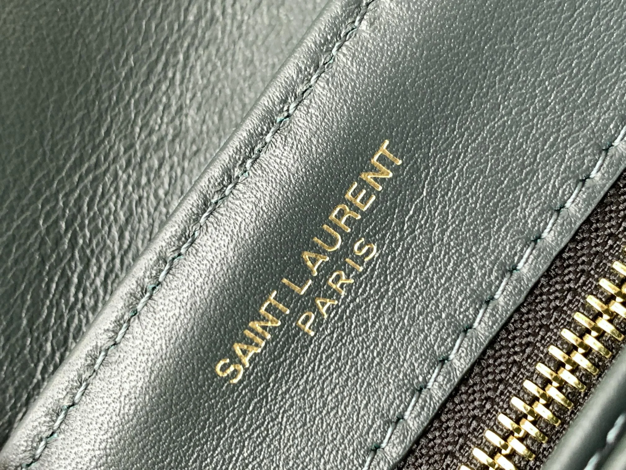 Saint Laurent Lou 630951 20x14x7 cm Saint Laurent Lou 630951 20x14x7 cm - description_image9