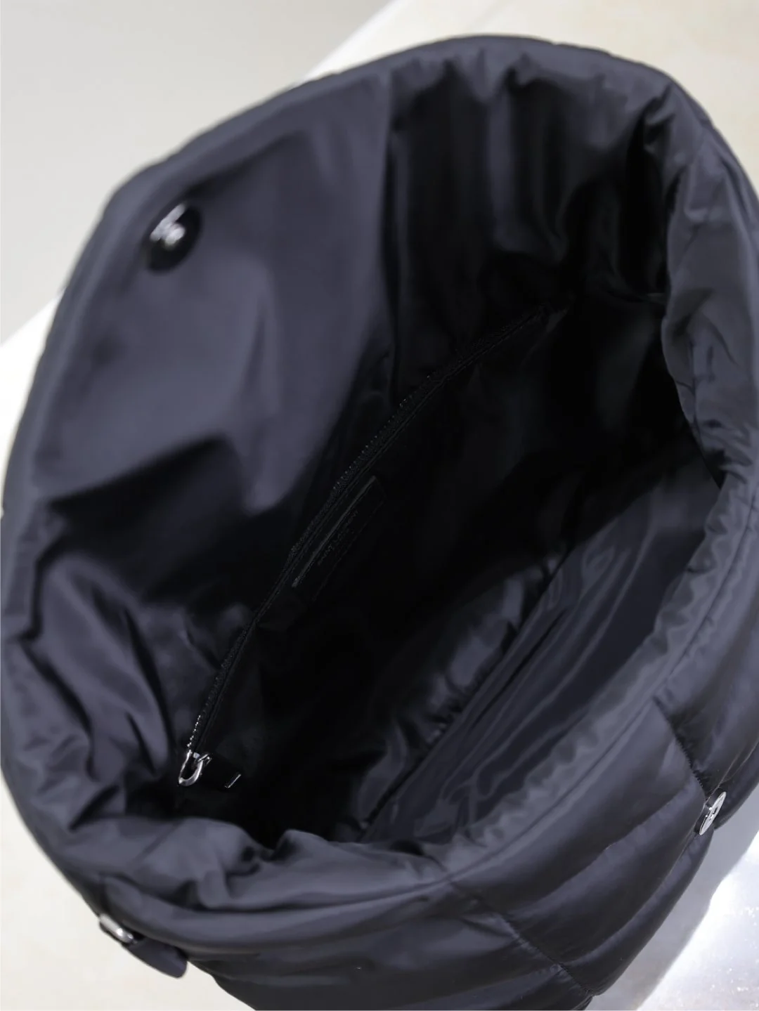 Saint Laurent Lou Nylon Puffer Shoulder and Crossbody Bag 34x27x12 cm - description_image9