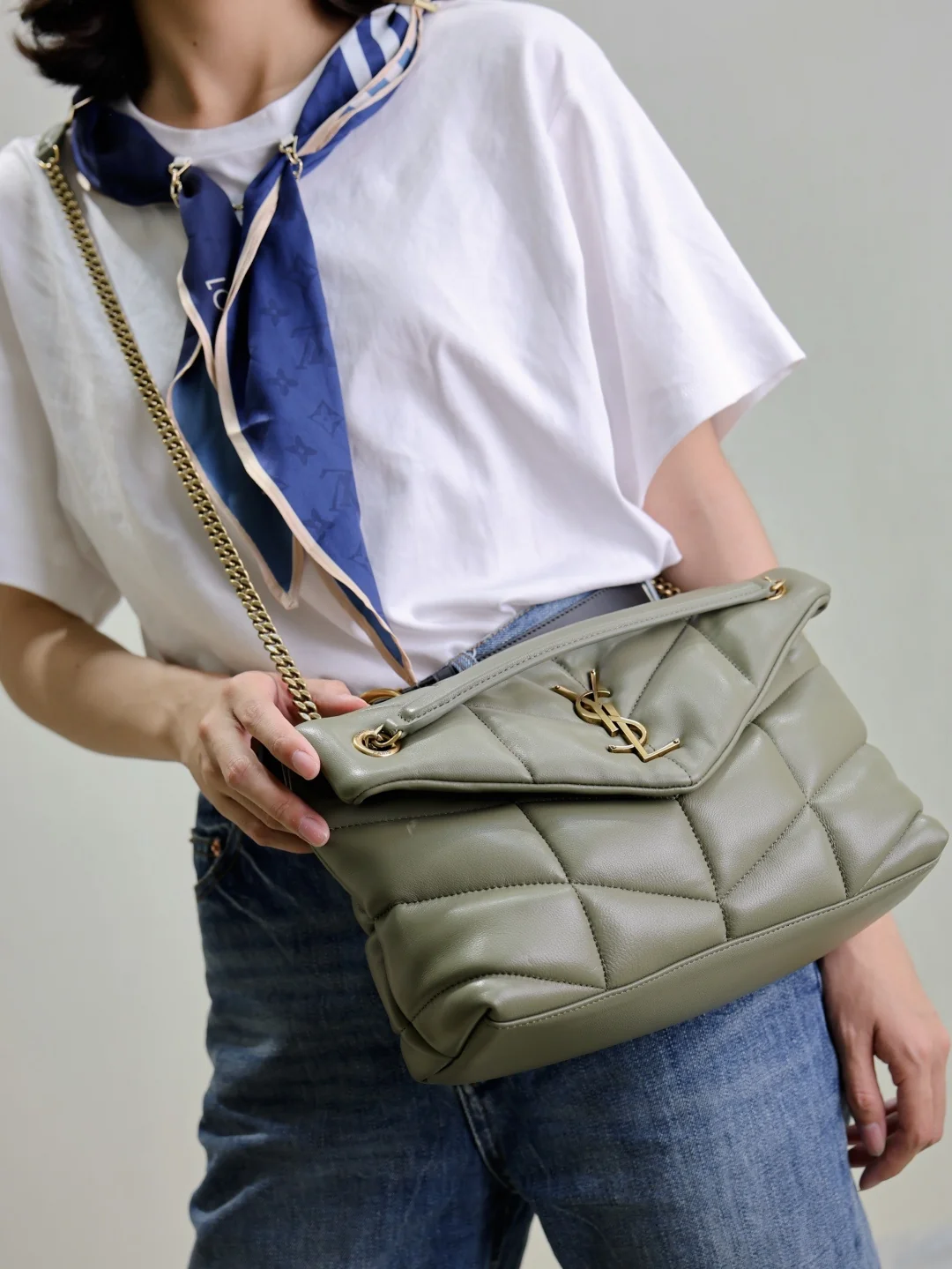 Saint Laurent Lou Puffer Cloud Bag 759337 - description_image4