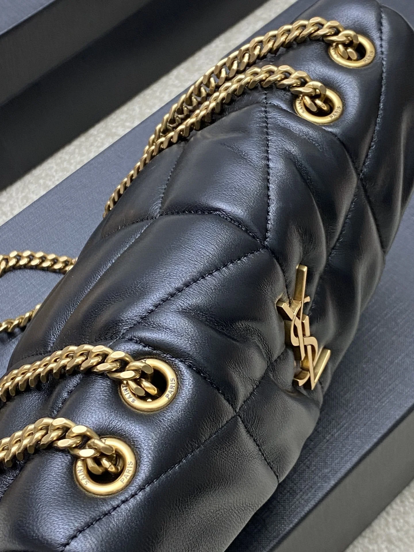 Saint Laurent LouLou Puffer 23x15.5x5.8 cm Saint Laurent LouLou Puffer 23x15.5x5.8 cm - description_image6