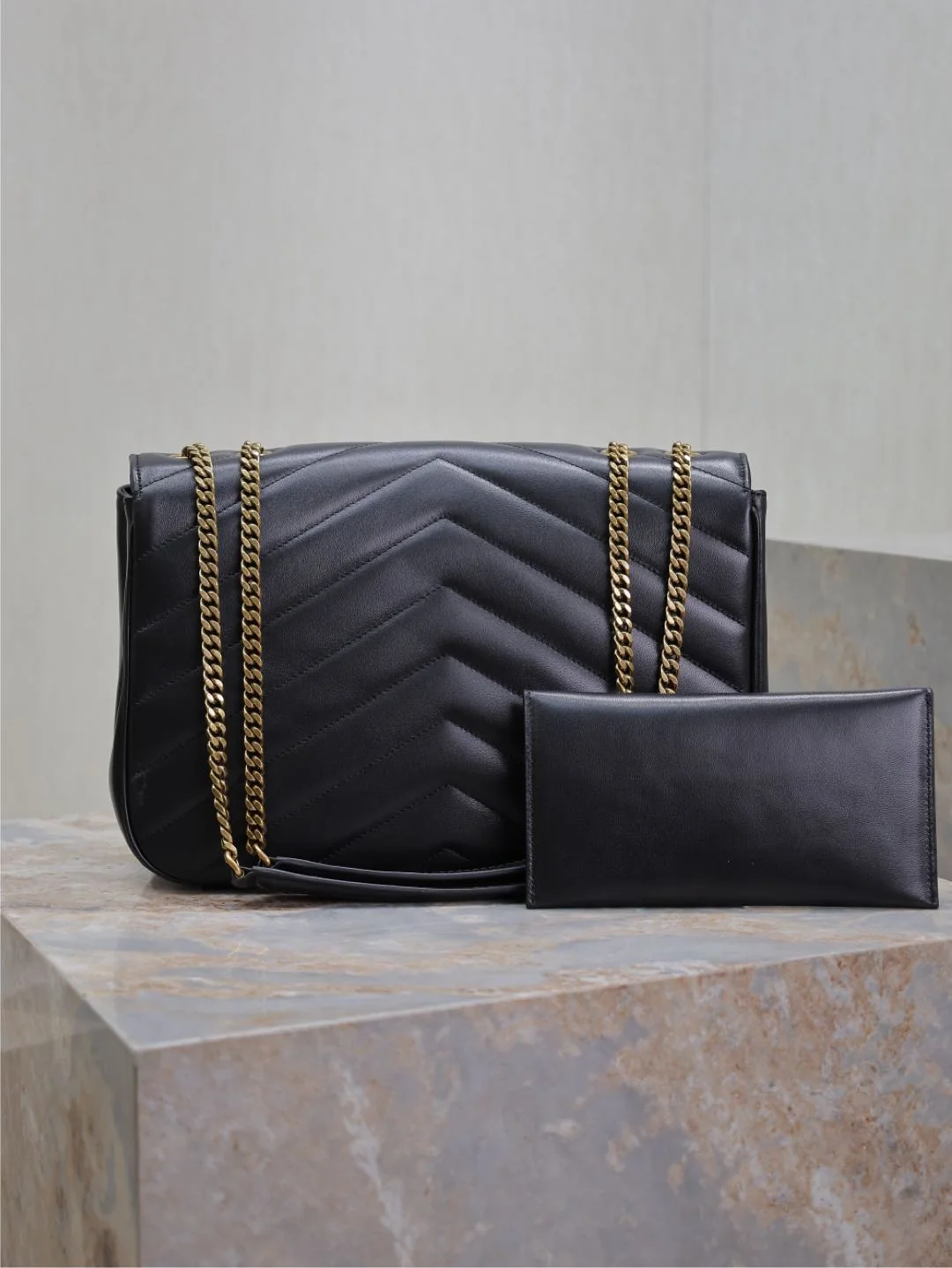 Saint Laurent LouLou Lambskin Shoulder and Crossbody Bag 32x22x10 cm - description_image5