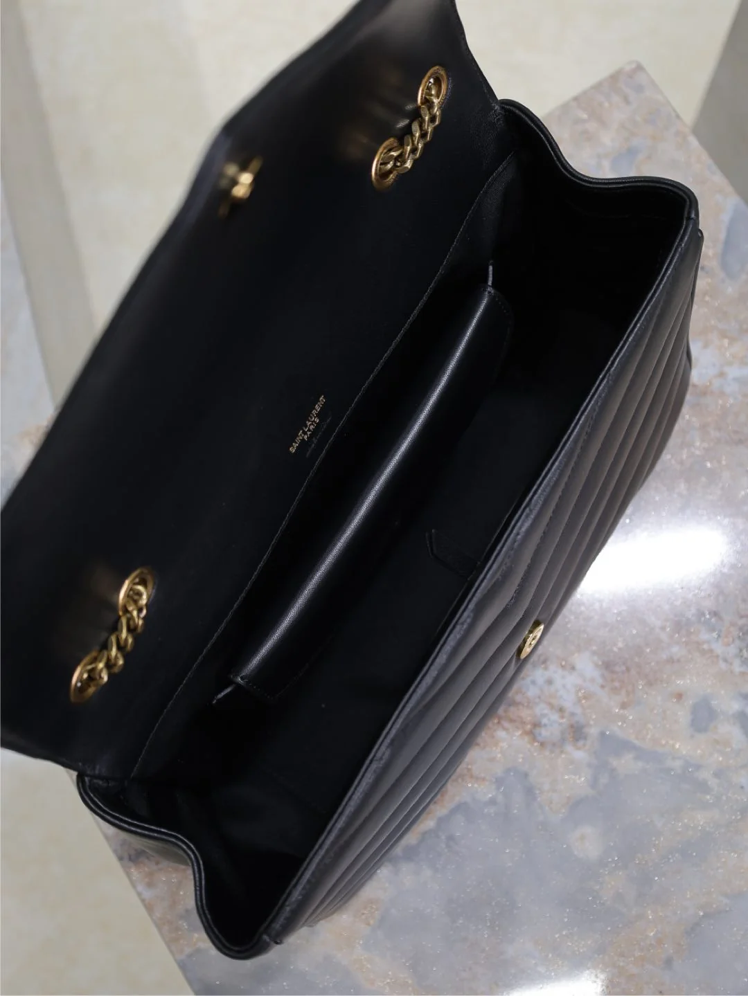 Saint Laurent LouLou Lambskin Shoulder and Crossbody Bag 32x22x10 cm - description_image9