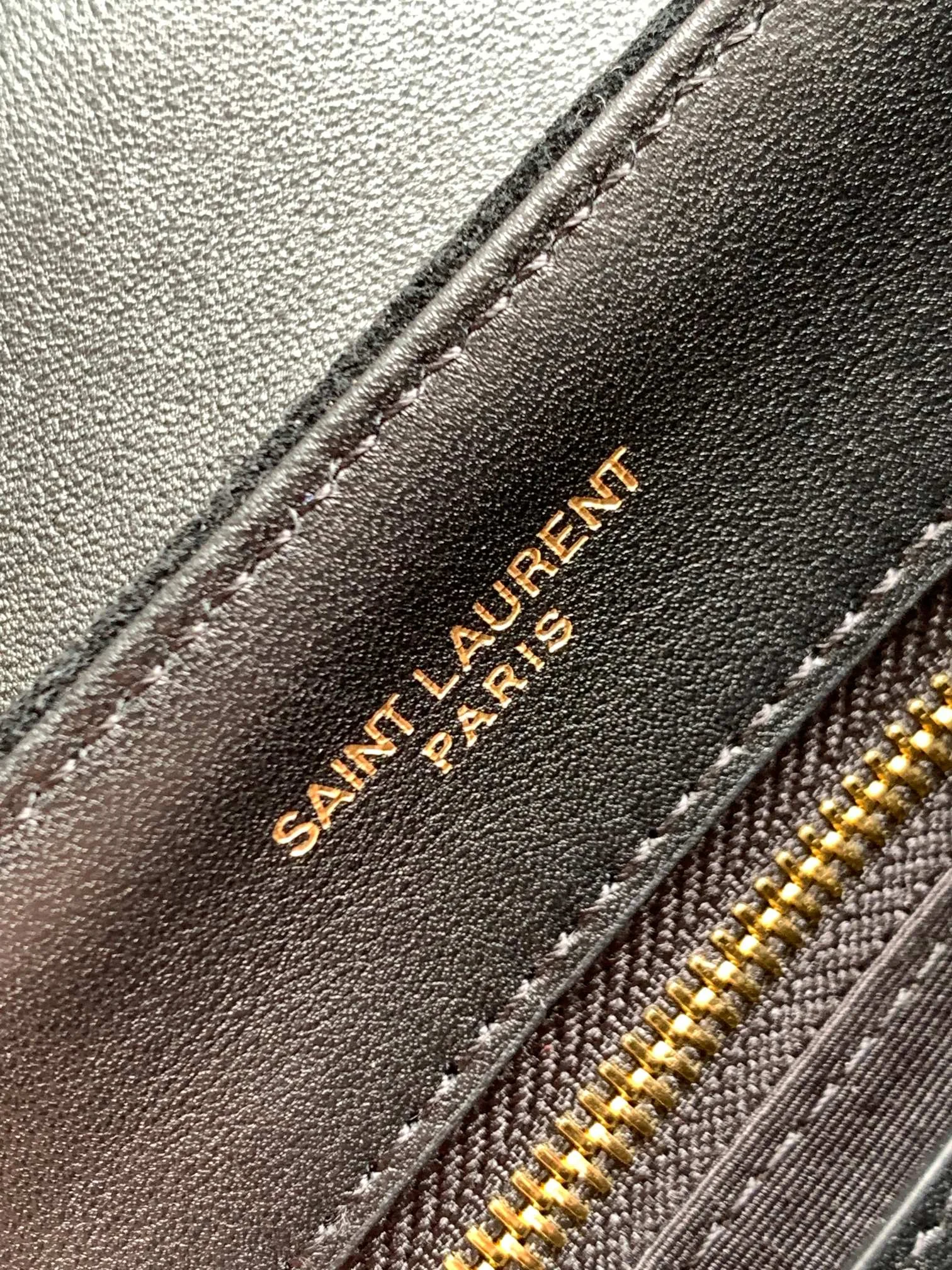 Saint Laurent Lou 951 20x14x7 cm - description_image8